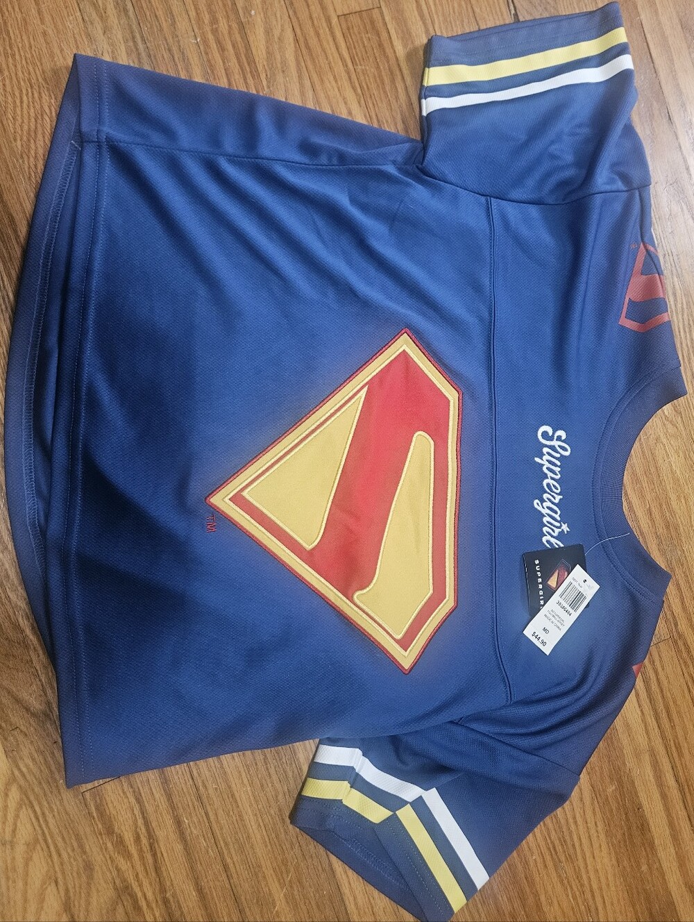 NWT Supergirl DC Jersey Shirt Size M